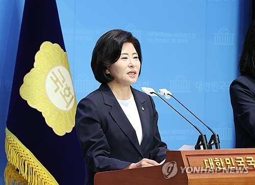 李대통령, 코스타리카 대통령 취임식에 양경숙 前의원 특사 파견