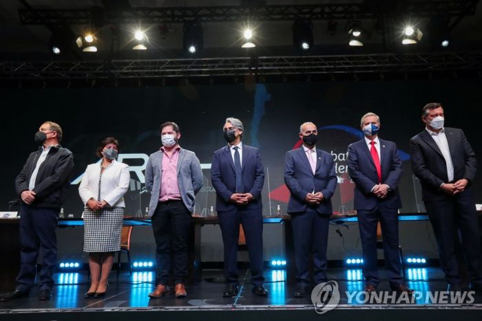 '피노체트 지지' 극우 후보 카스트, 칠레 대선 뒤흔들까