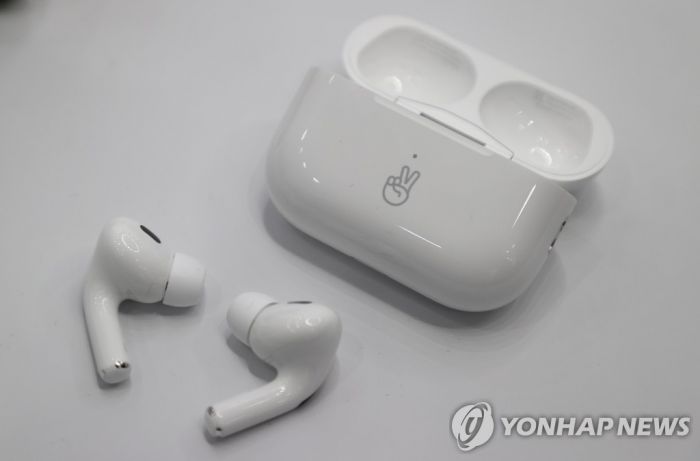애플 광고는 아르헨티나에서 촬영했지만, 제품 구매는 '별따기'