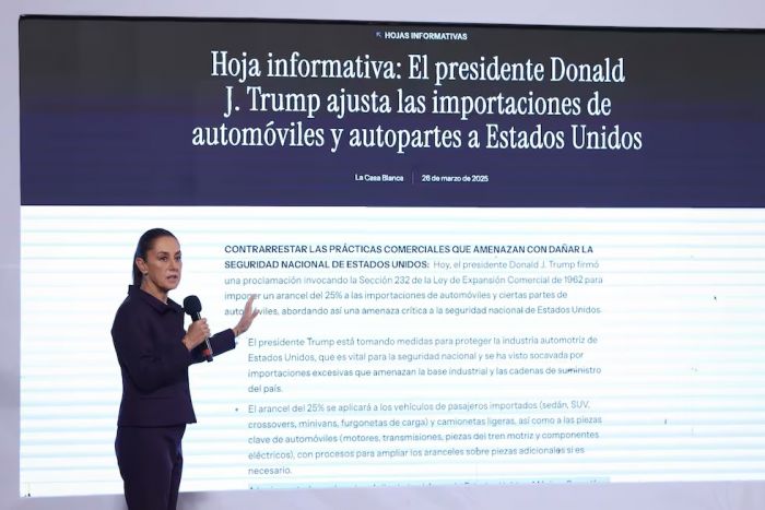 Sheinbaum rechaza los aranceles automotrices de Tr…