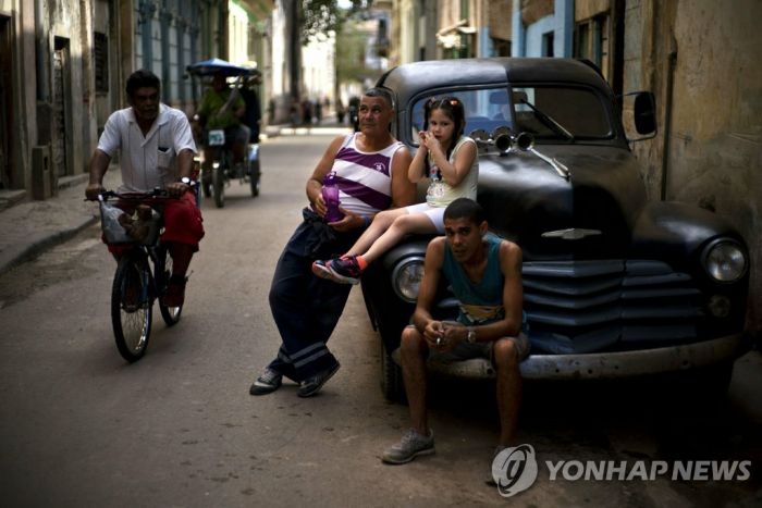 쿠바 옥죄는 트럼프…"쿠바 내 외국기업 상대 소송 허용"