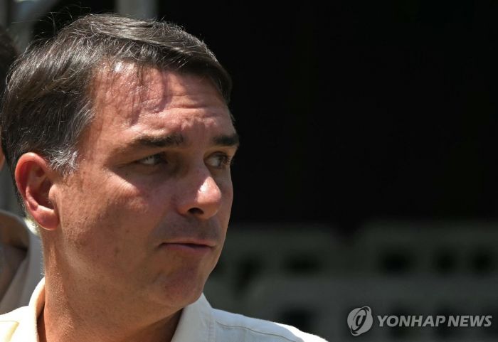 '대선 패배' 보우소나루 여권제출 명령 피해 미국 도착(종합)
