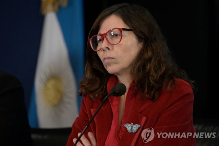아르헨 신임 경제장관 "IMF 합의 준수할 것"…시장우려 해소나서