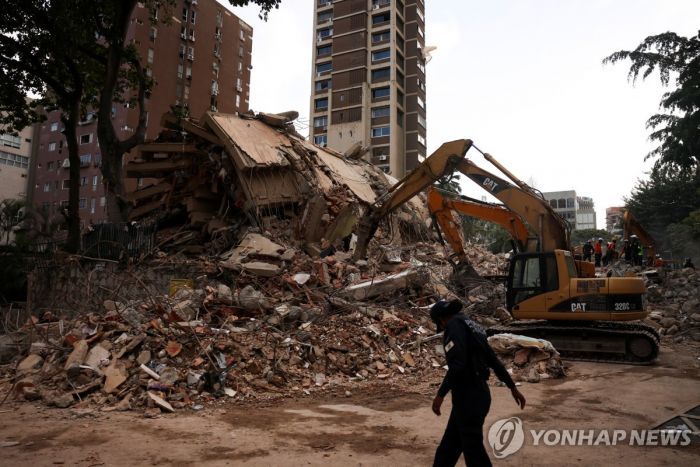 베네수엘라 보건부 "강진 사망자 최소 235명으로 늘어"