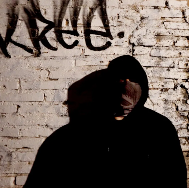 From Mexico cartel safe house to US streets: BBC t…