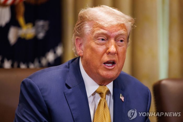 트럼프, 8개국에 추가로 상호관세 서한…브라질엔 50% '폭탄'(종합2보)