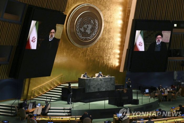 "미국 제재에도 이란-베네수엘라 석유 수출 계약 체결"