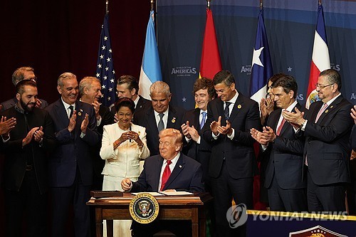서반구 反카르텔 연합 띄운 트럼프…'돈로주의' 안보구상 속도(종합2보)