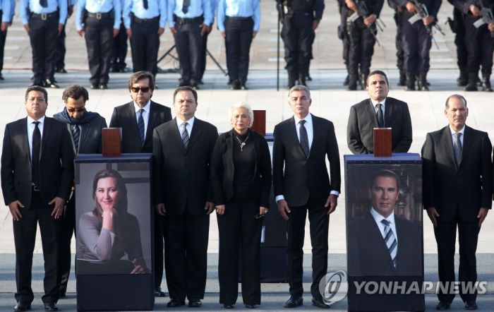 멕시코 야당 주지사 헬기추락 음모론 '솔솔'…대통령 "중상모략"