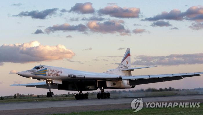 베네수엘라, 러시아와 합동 군사훈련…러 전략 폭격기 2대 배치