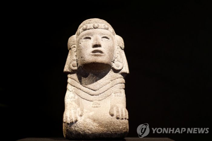 멕시코 '문화재 반환' 요구에도…프랑스서 아스텍 유물 등 경매