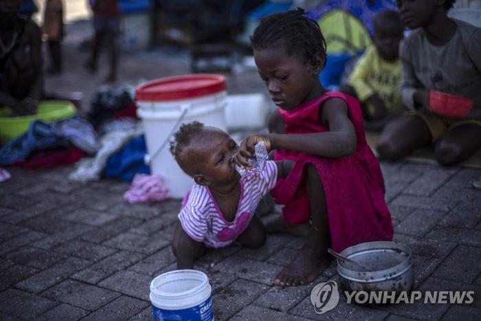안보리, 아이티 갱단 두목 제재키로…군사개입은 빠져