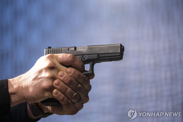 휴대전화 압수했다고…브라질 10대 앙심품고 부모와 여동생 살해