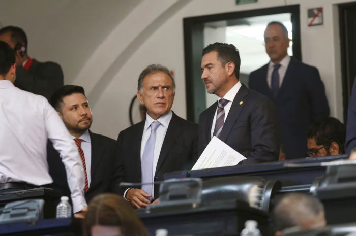 México aprueba la controvertida reforma judicial q…
