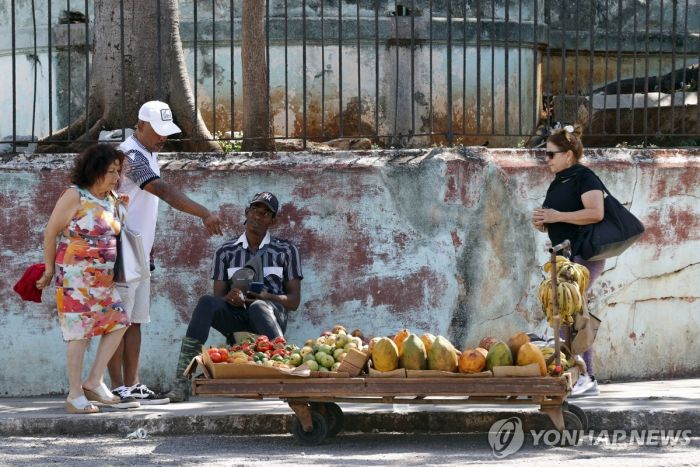 美 대쿠바 제재로 유엔 구호물자도 배송 차질…식량 2만t 발묶여