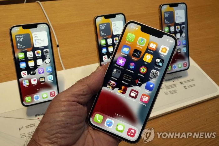 '충전기 없는 아이폰' 브라질서 판매 금지…애플 "항소"(종합)
