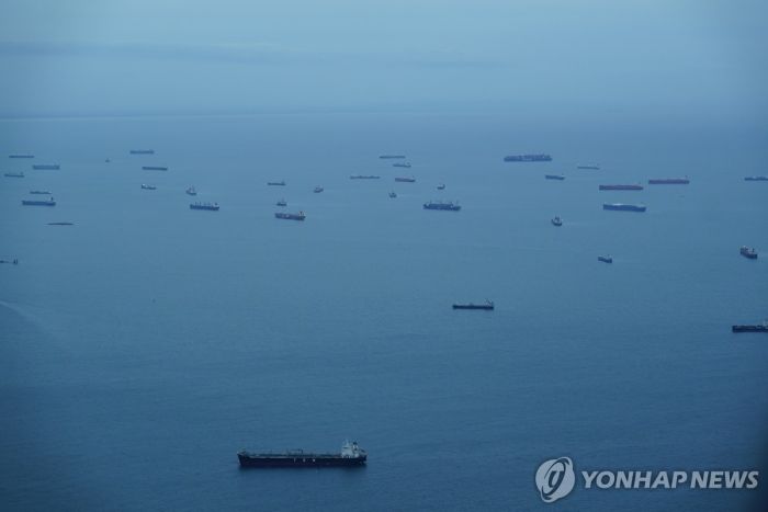 파나마운하 통행량 또 감축…크리스마스 앞두고 '화물대란' 오나