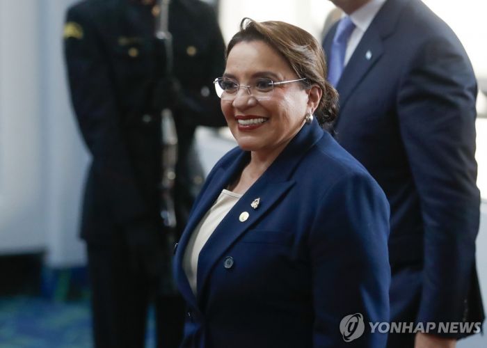 '親中 행보' 온두라스, 美대사 한마디에 발끈…"조약 끊겠다"