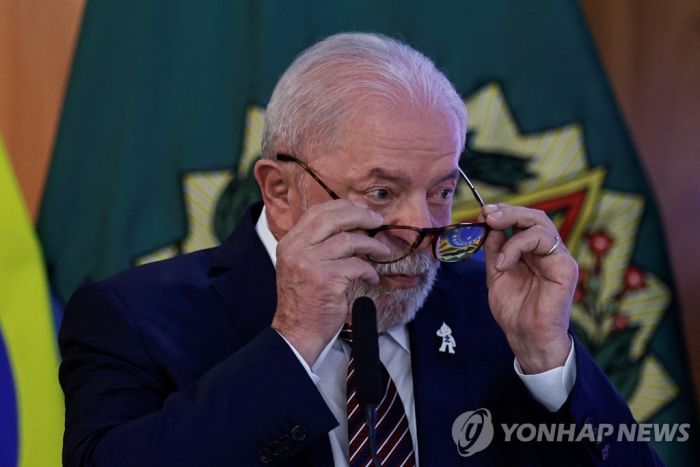 브라질 카르푸 계열 매장서 차별 논란…흑인 여성 '속옷 시위'