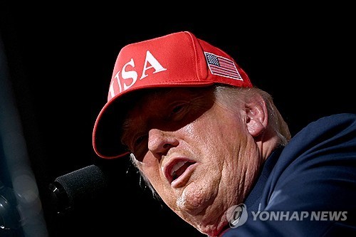트럼프, '마약통제 불이행국' 명단서 베네수엘라 해제