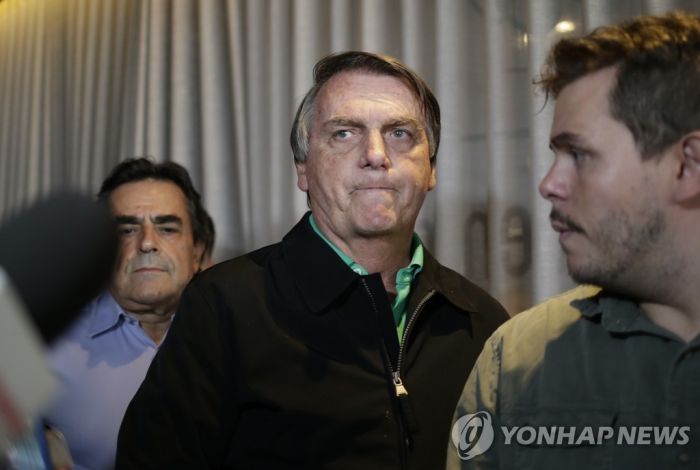 벌금납부 위해 지지자에게 손내민 브라질 前대통령…46억원 모금