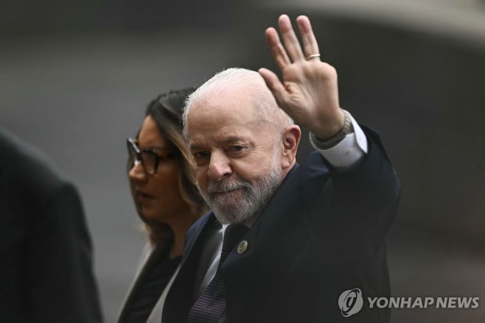 룰라 태운 비행기, 멕시코 상공 '아슬아슬' 수시간 선회