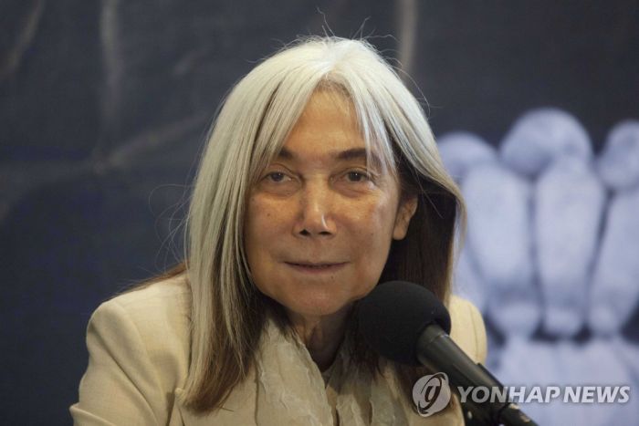 대문호 보르헤스 타계 두 달 전 결혼했던 일본계 부인 별세