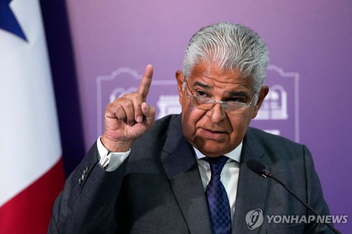 파나마운하 환수 공방 지속…"중국군 불법운영" vs "전혀 아냐"