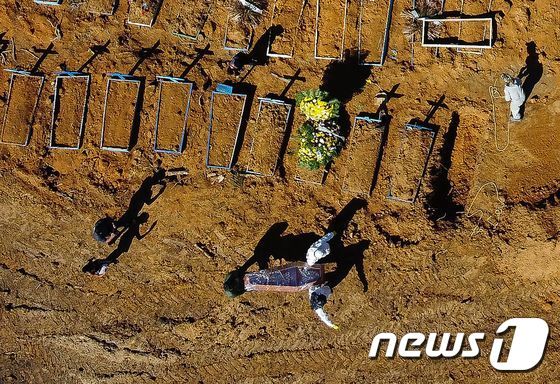 코로나 다시 급증…진앙지 중남미·아랍으로 옮겨가