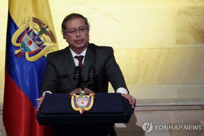 콜롬비아 첫 좌파 대통령, 불법 선거자금 수사 받게 돼