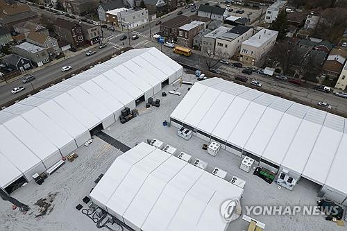 美 시카고 '불법입국자 월동용 천막촌' 건설공사 백지화