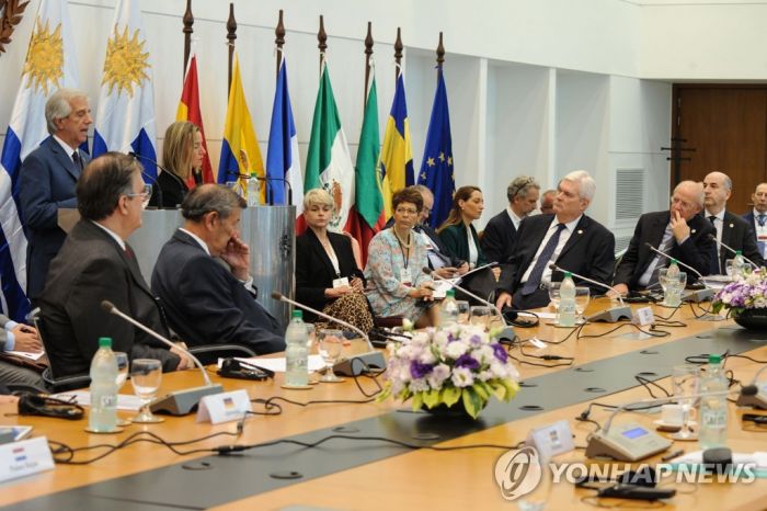 베네수 국제 중재모임 첫 회의…"대선 재실시·외국개입 자제"(종합)