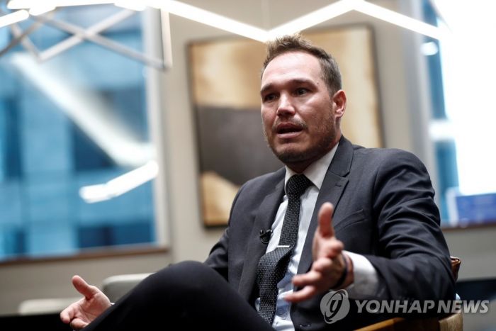 '부패' 정치인보다는 축구선수…대선 앞둔 페루 민심