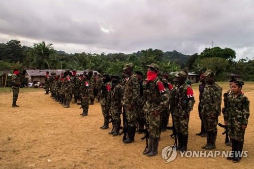 콜롬비아 최후반군 군 차량 폭탄 공격…5명 사망·10여명 부상(종합)