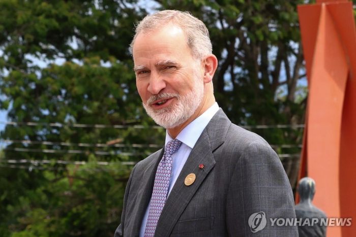 악연 잊고 월드컵 화해…스페인 국왕, 멕시코 초청에 경기 직관