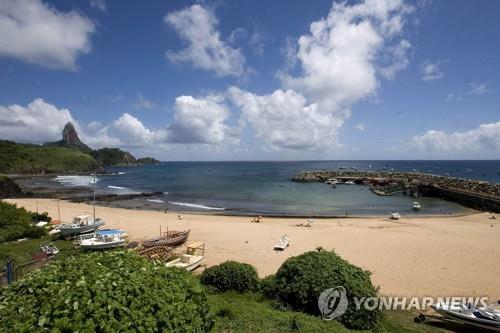 브라질 북동부 대서양서 화물 선박 침몰…5명 실종