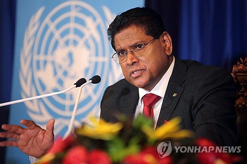 산토키 전 수리남 대통령 별세…향년 67세