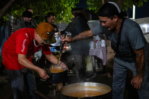 마라도나 생가, 무료 급식소로 ‘변신’
