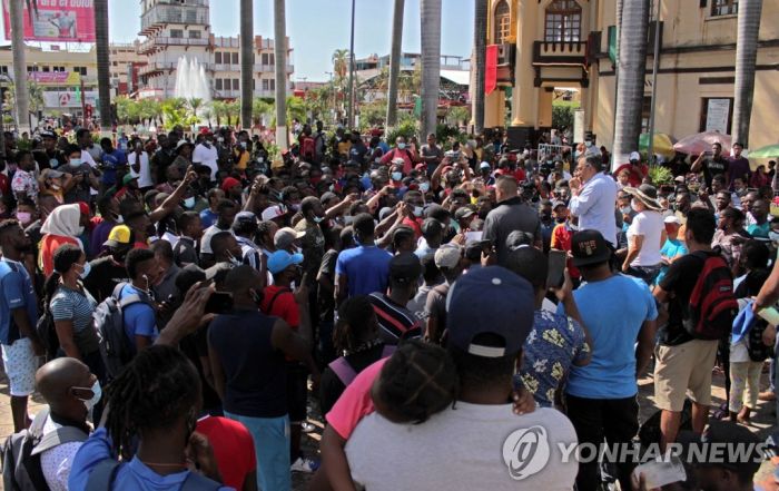 "멕시코 통과하게 해달라"…미국행 막힌 이민자들 단식투쟁