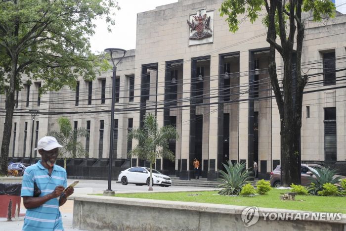 트리니다드토바고 갱단 폭력 점증…정부, 비상사태 선포
