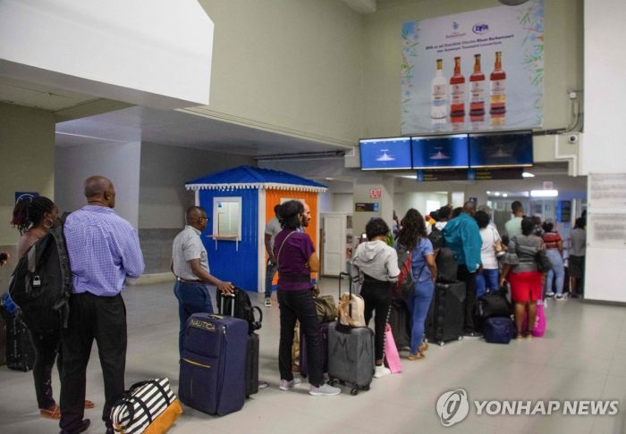 美, 20년만에 케냐 대통령 국빈 초청…아이티 경찰력 투입 협의