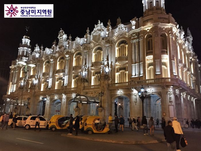 Gran_Teatro_de_La_Habana_2017_(3).jpg