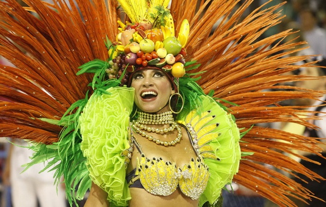 2011_Rio_Carnaval-5.jpg