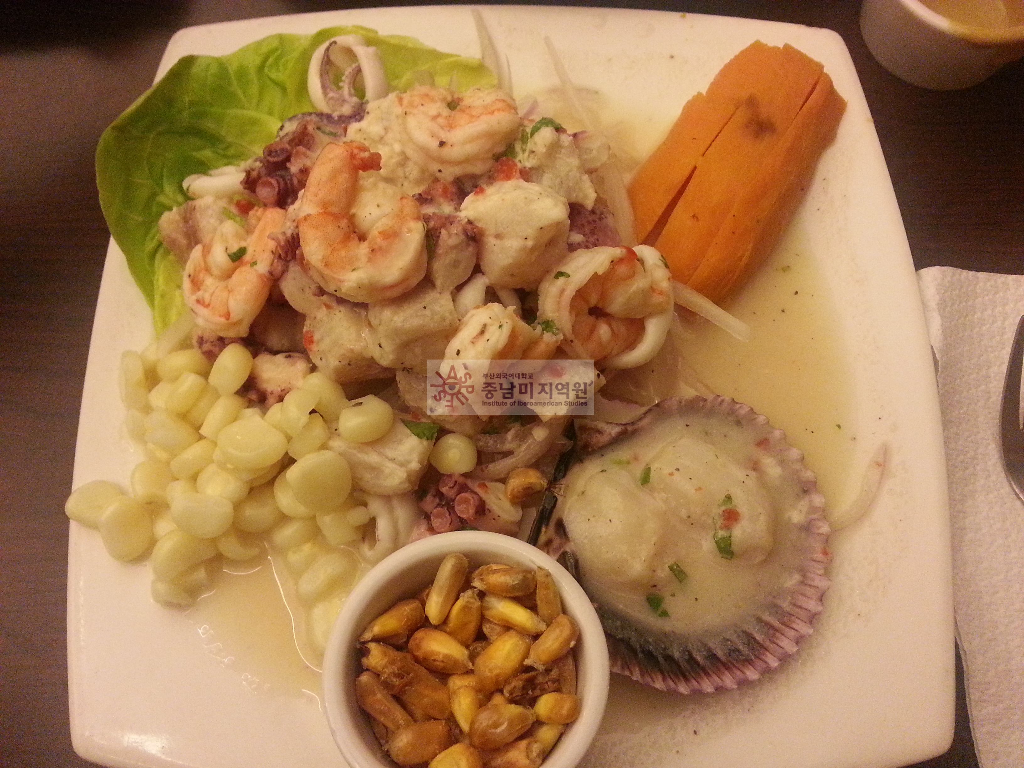 페루 음식 세비체 믹스또(Ceviche Mixto)